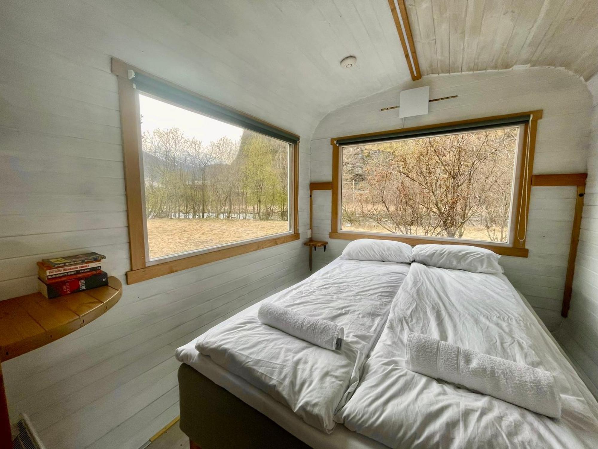Willa Tiny House With Terrace Flåm Zewnętrze zdjęcie